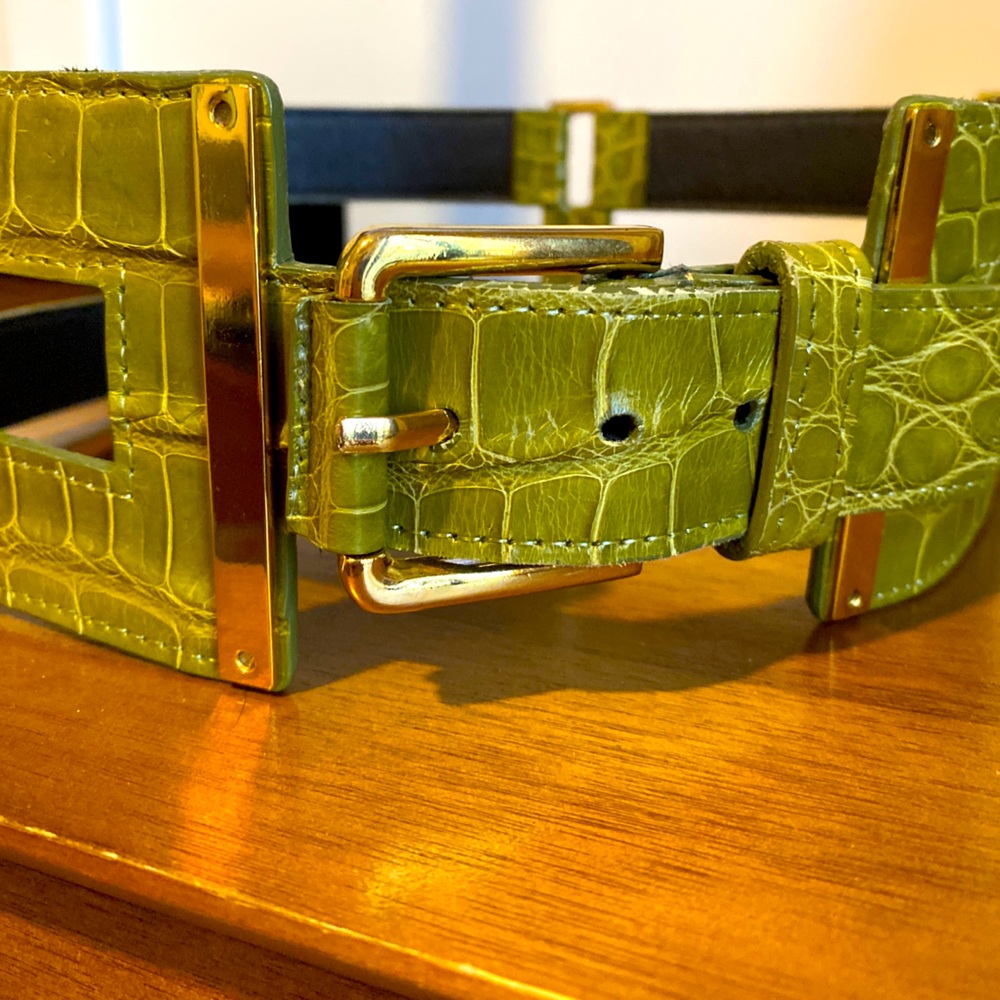 Oscar De La Renta Alligator Belt! Size XS